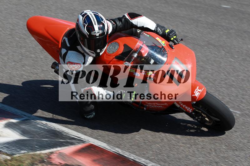 /Archiv-2022/05 04.04.2022 Plüss Moto Sport ADR/Freies Fahren/777